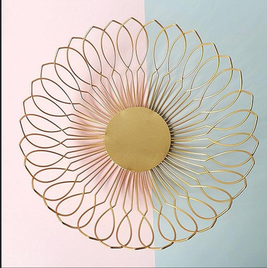 Gold fruit bowl    طبق فواكه ذهبي