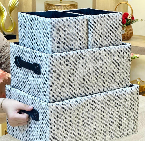 4-Piece Basket Set / مجموعة سلال من 4 قطع