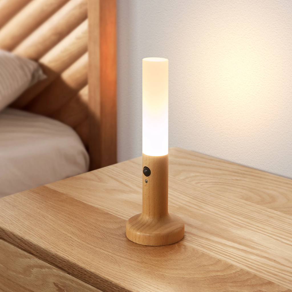 Intelligent sensor light