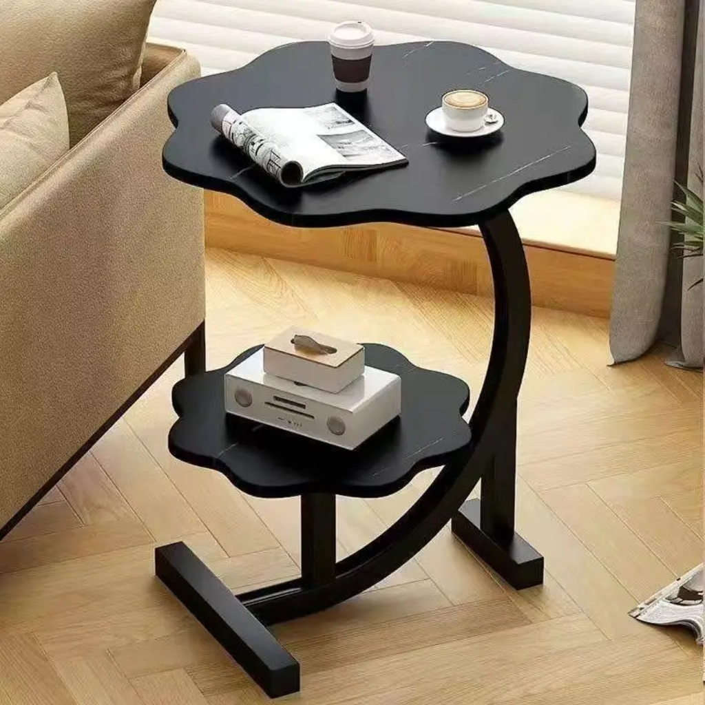 Cloud Shape Side Table - طاولة جانبية بتصميم الغيمة