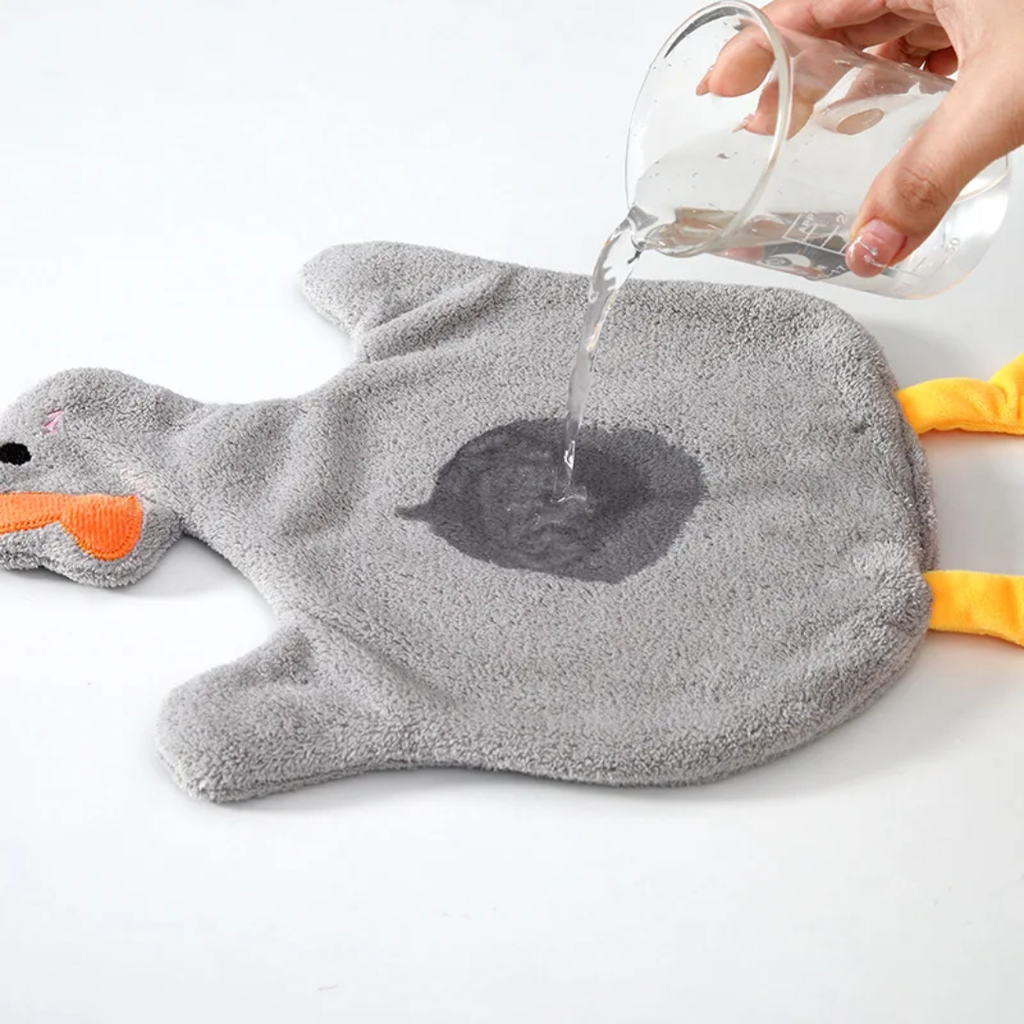 Cute goose hand towel - منشفه أوزه