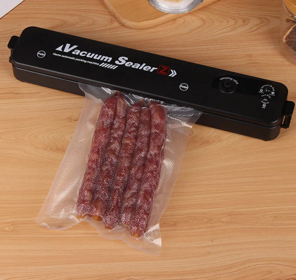 Vacuum sealing machine -
