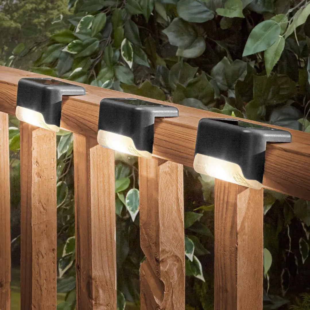 Solar powered led outdoor light 4 pcs