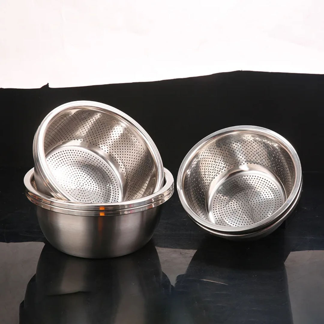 Pot and strainer - مصفاة و وعاء