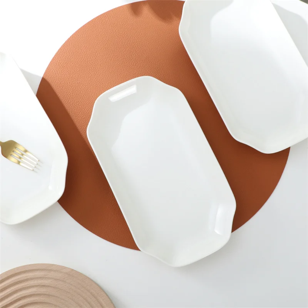 White octogonal dish- جاط أبيض مثمن