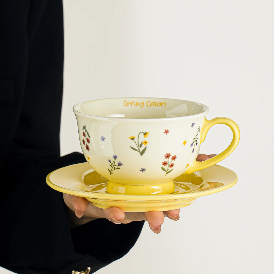 Glass Spring cup - فنجان الربيع