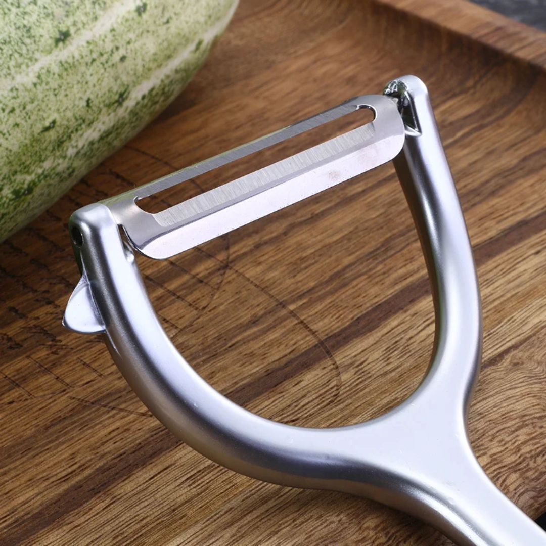 قشارة خضار - vegetable peeler