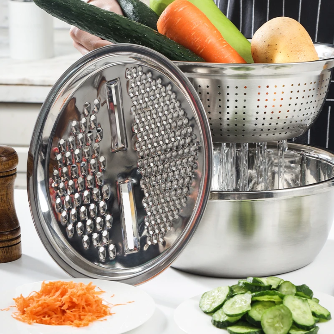 Stainless steel pot and strainer and grater - جاط و مصفاة و مبرشه ستانلس ستيل