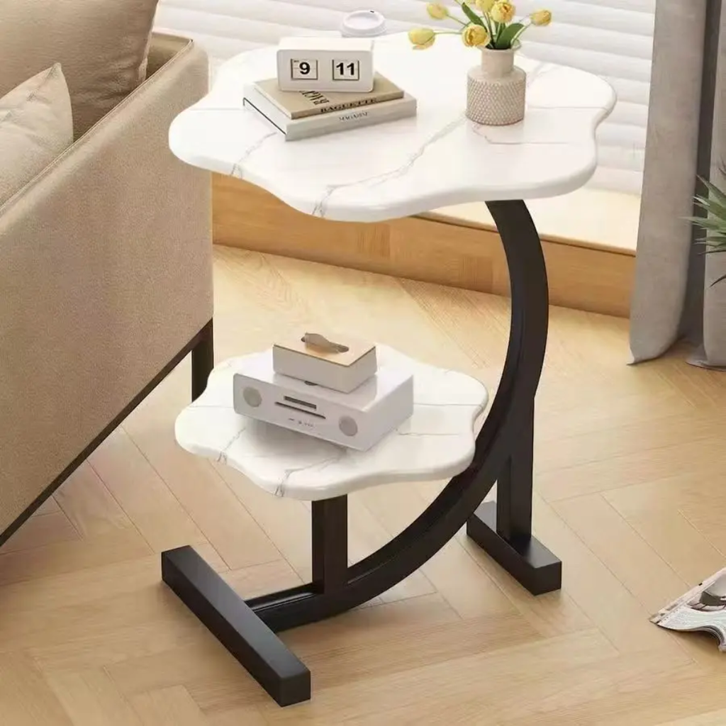 Cloud Shape Side Table - طاولة جانبية بتصميم الغيمة