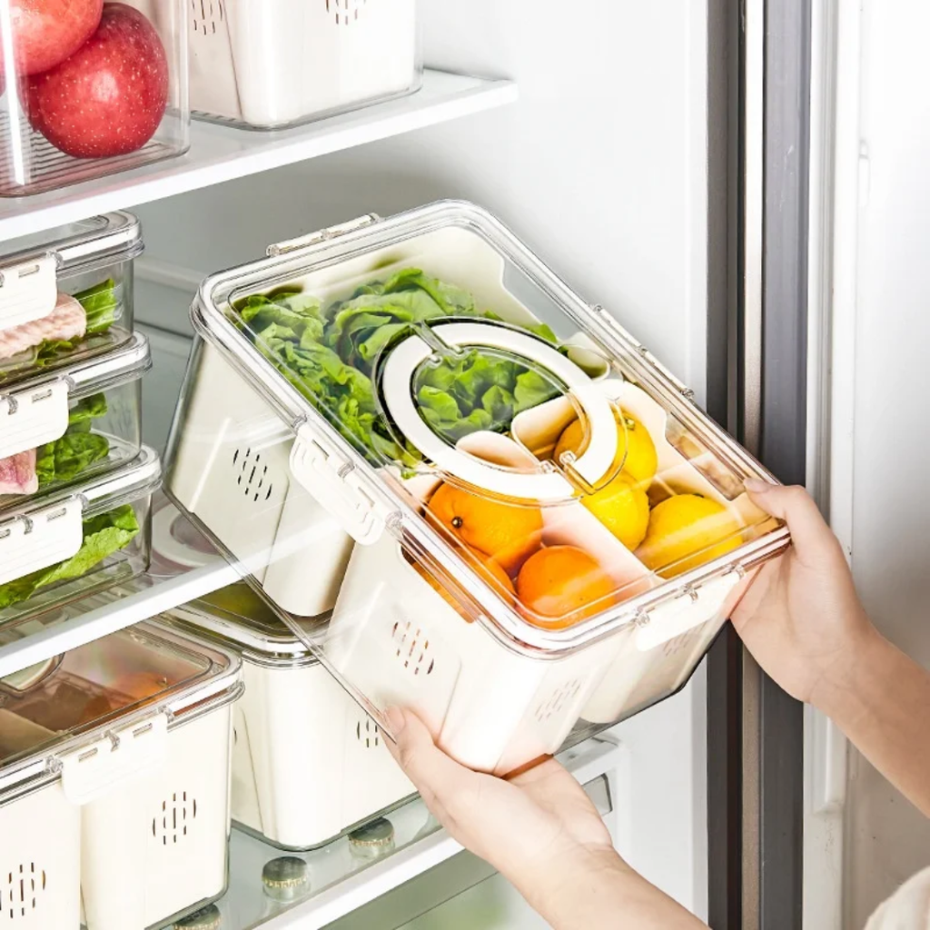 Plastic fruit storage - علبة تخزين الفواكه