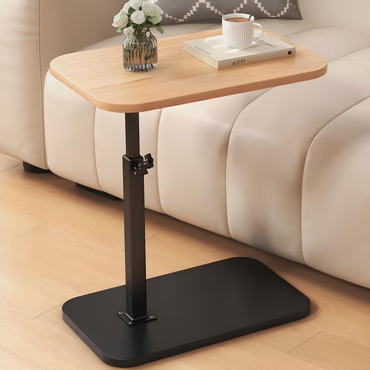 C Shaped coffe table -طاولة