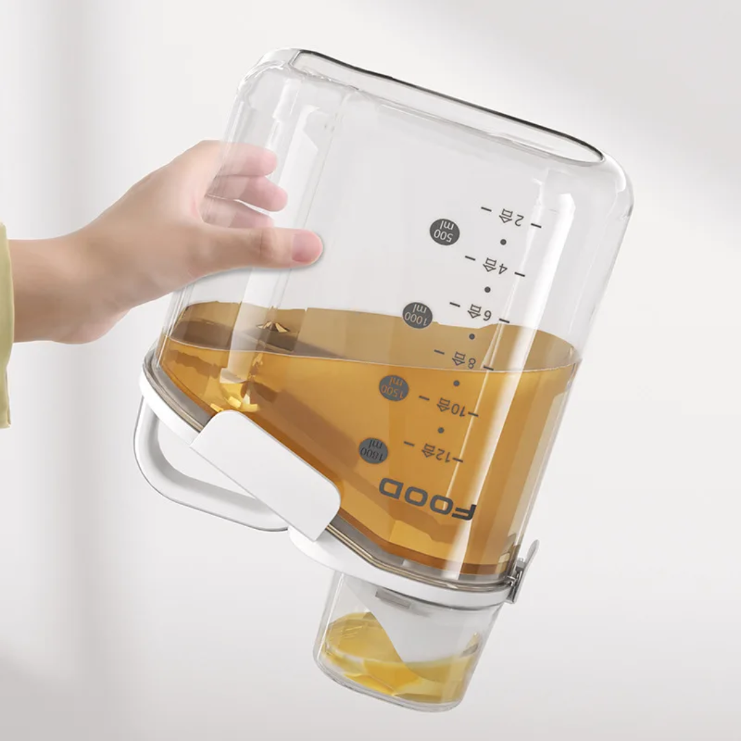 Airtight food storage container - علبة تخزين محكمة الإغلاق