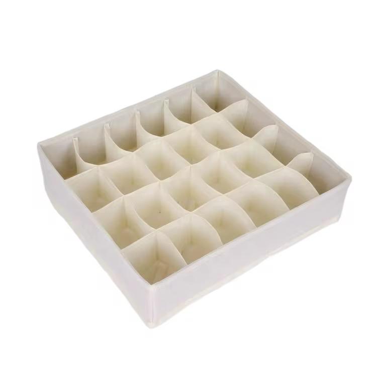 Wardrobe organizer box